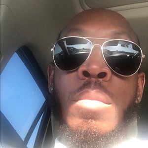 Meet your Posher, Aaron